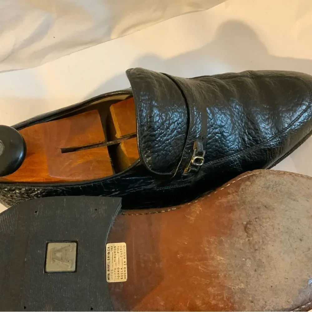 Rare Vintage D’Marco Mens Black Embossed Slip On Loafers Shoes US Sz 9.5M